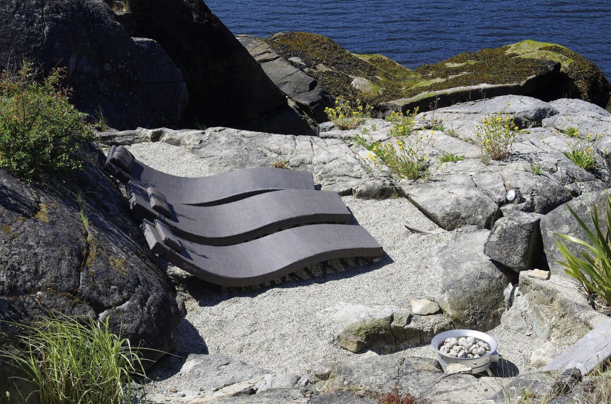 Pointhouse Suites On Sargeant Bay Halfmoon Bay Exteriör bild